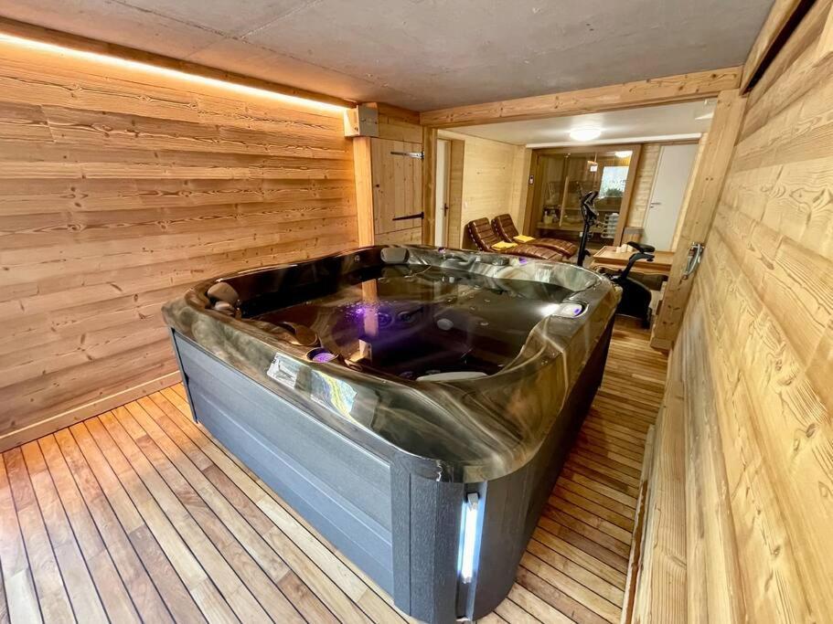 Chalet Kelly, Centre Ville / Jacuzzi / Sauna Gerardmer Luaran gambar